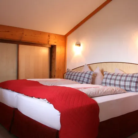 Huberhof 3*