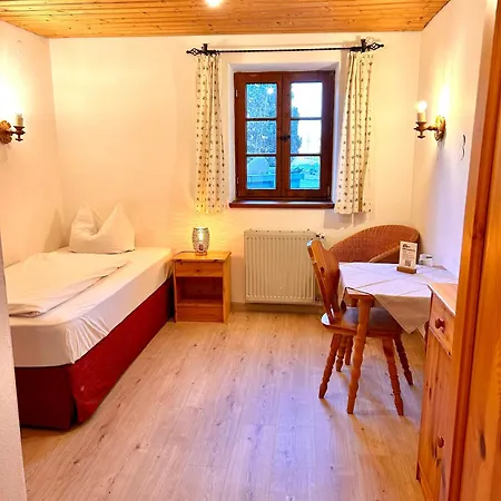 Huberhof 3*
