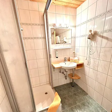 Huberhof Hotell 3*