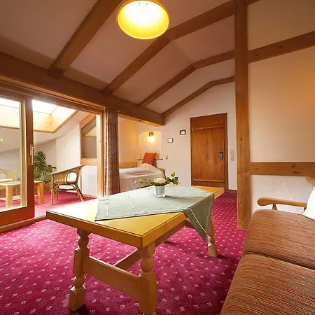 Hotel Huberhof