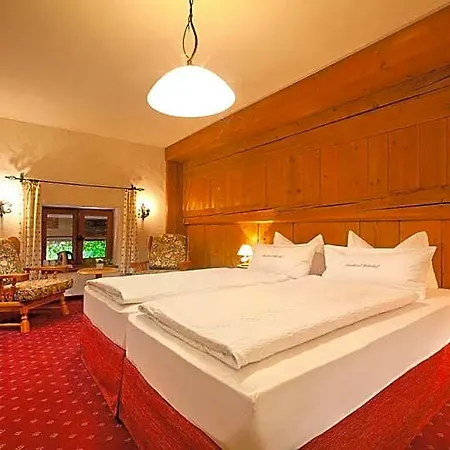 Huberhof 3*