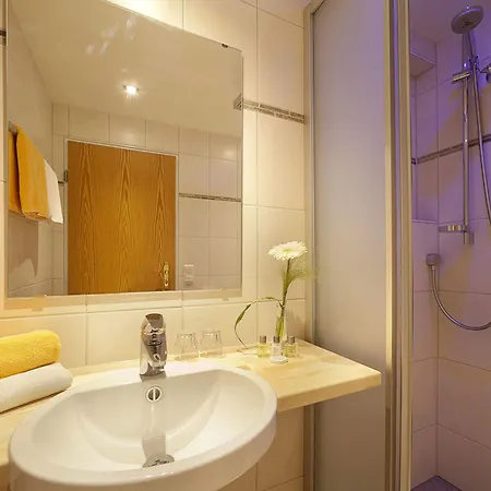 Huberhof 3*